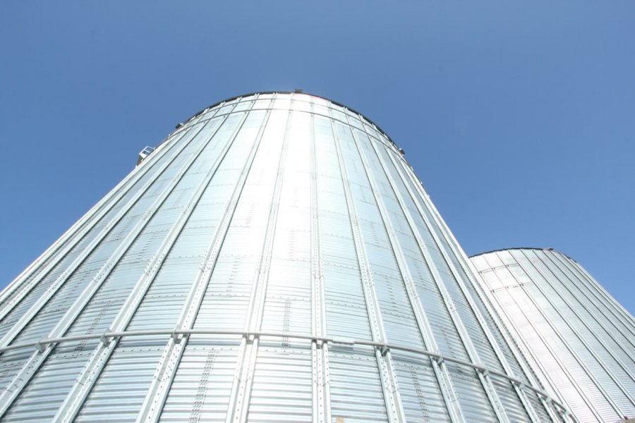 Düz Tabanlı Ticari Silo