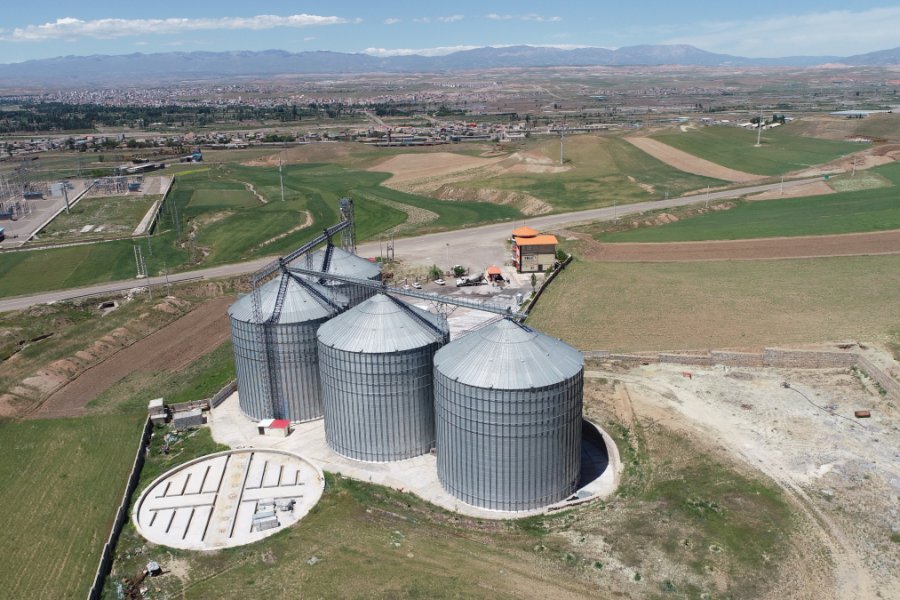 Düz Tabanlı Ticari Silo